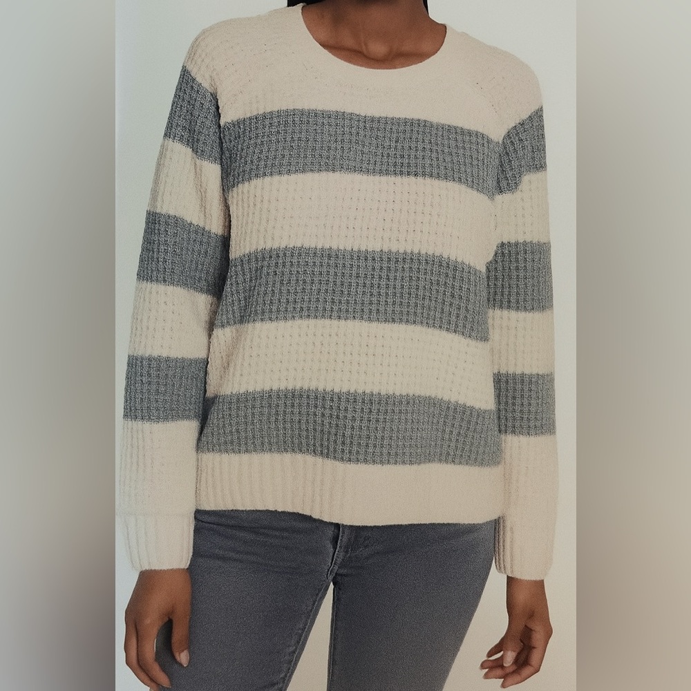 NWT BearPaw Women's Cozy Super Soft Sweater XXL Gray  & Cream Stripes